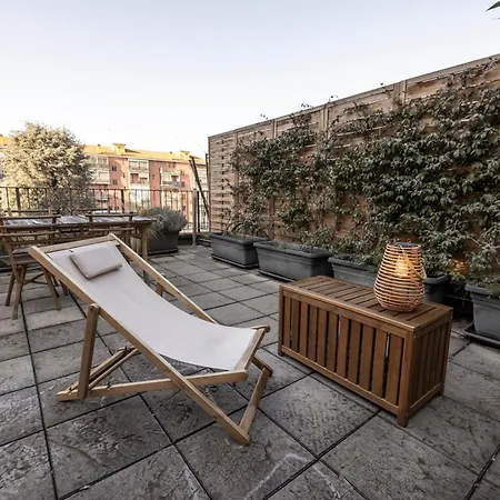 Loft With Terrace 公寓 *